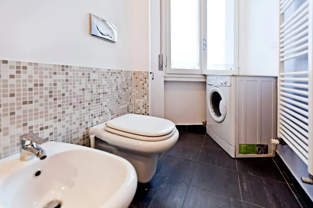 Milan Downtown - The Flat Apartment Italy